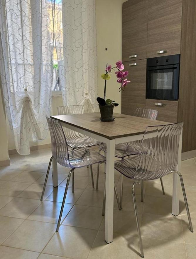 דירות Casa Bezzecca לה ספציה מראה חיצוני תמונה
